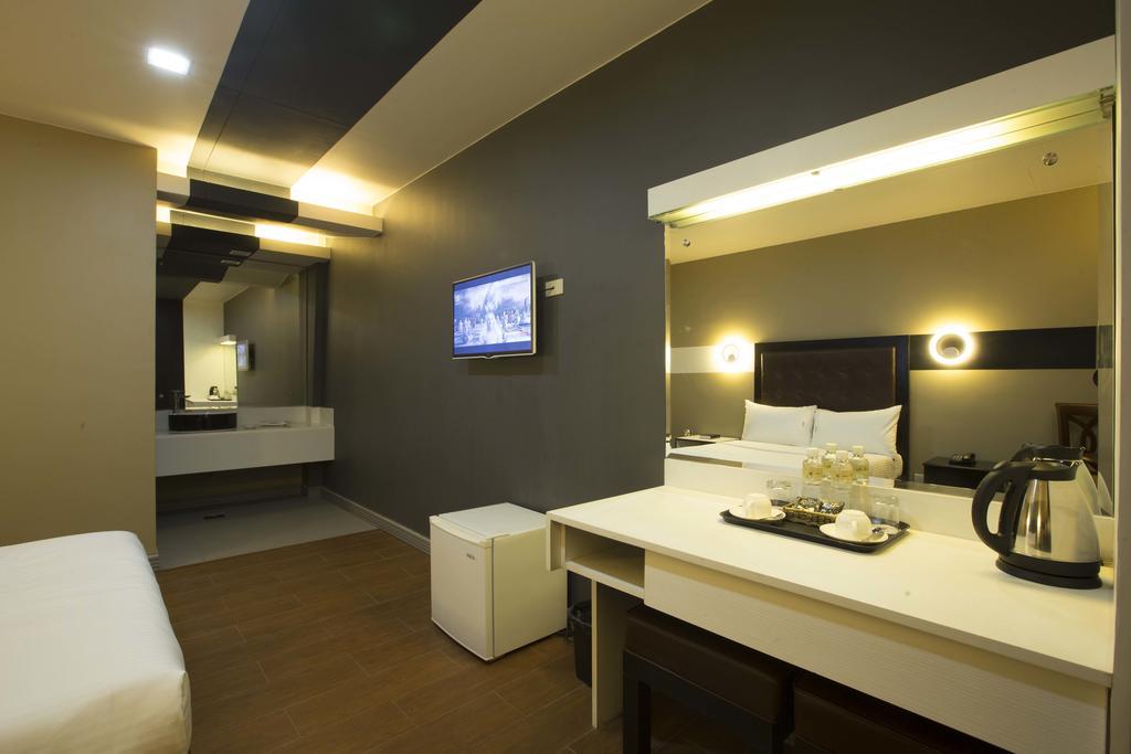 The Lucky 9 Budget Hotel Tagum Exterior foto